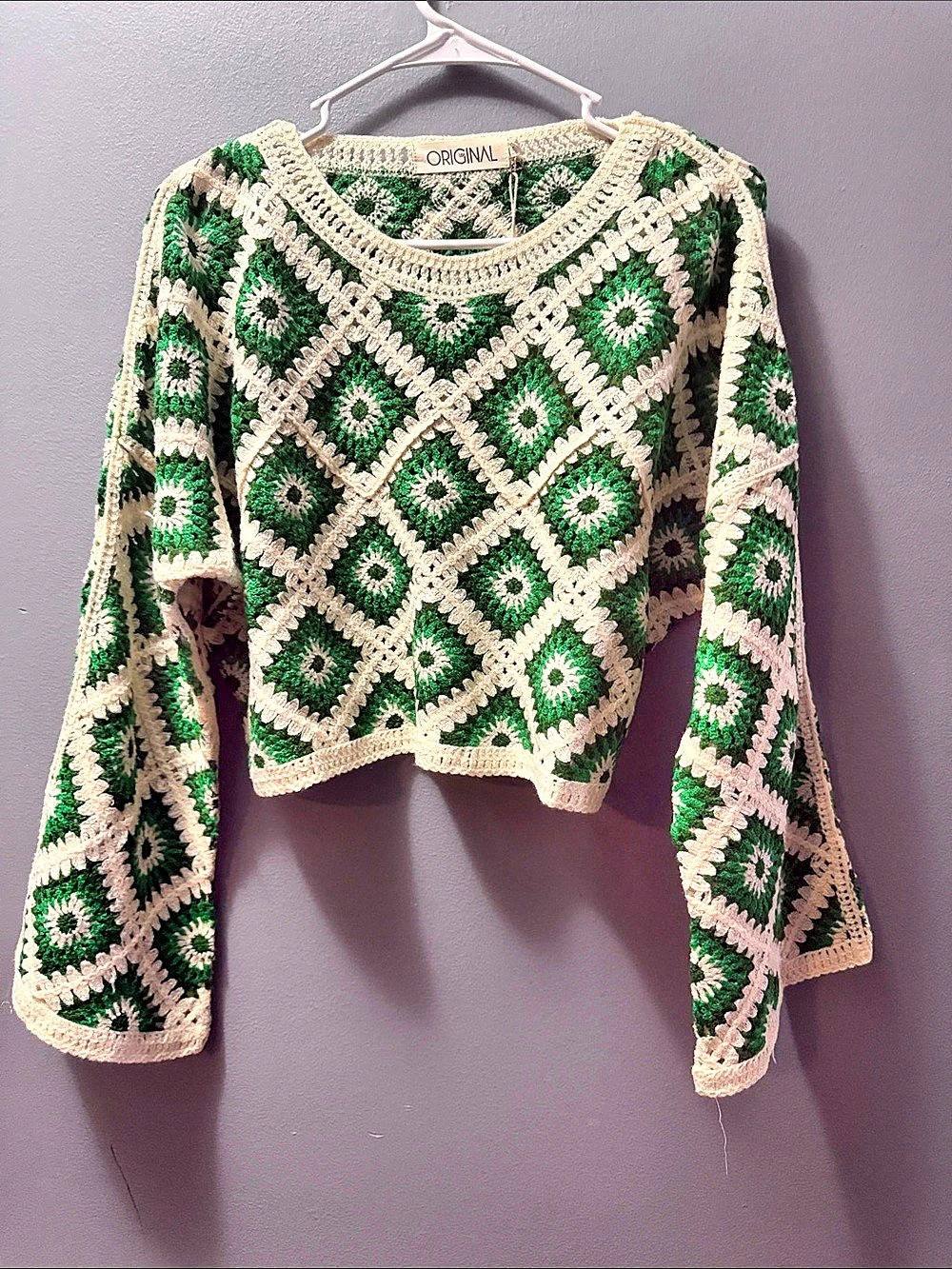 Original Geometric Cropped Sweater in Green & Cream Size S/M NWT